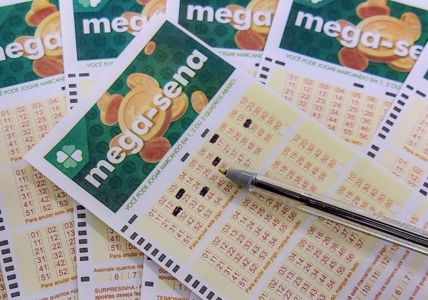 Mega-Sena acumula e próximo prêmio pode chegar a R$ 100 milhões; confira as dezenas sorteadas