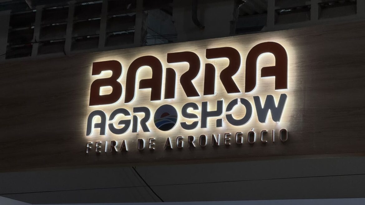 Complexo Barra AgroShow recebe últimos preparativos para abertura da feira agropecuária em Barra, no Oeste da Bahia.