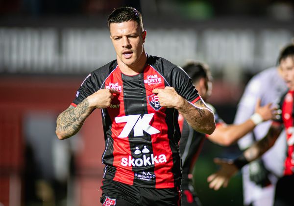 Vitória leva vantagem sobre o Vasco em mata-matas da Copa do Brasil; veja retrospecto