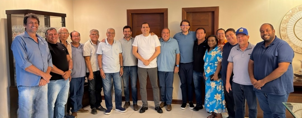 Xique-Xique fortalece grupo de ACM Neto com união política liderada por Renanzinho e Reinaldinho