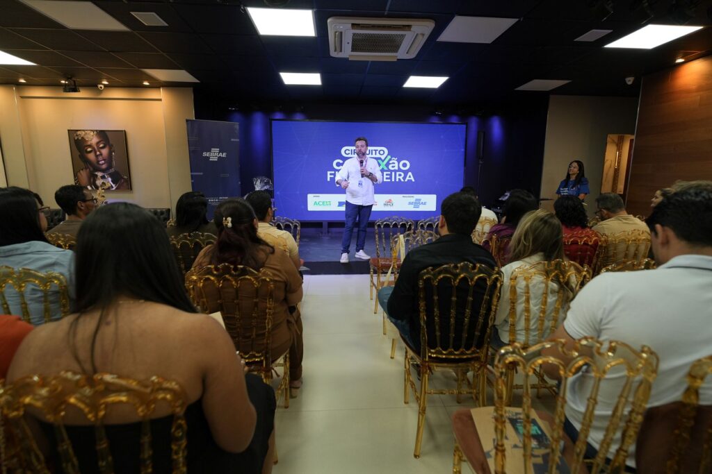 Sebrae reúne cerca de 140 empreendedores em Irecê para discutir gestão financeira