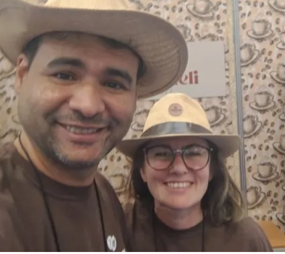 Casal de médicos transforma potencial da região em negócio de cafés especiais com lavouras orgânicas na Chapada Diamantina